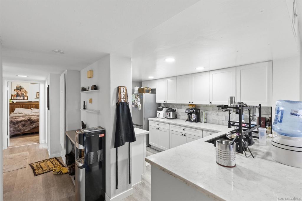 9895 Scripps Westview Way - photo 4
