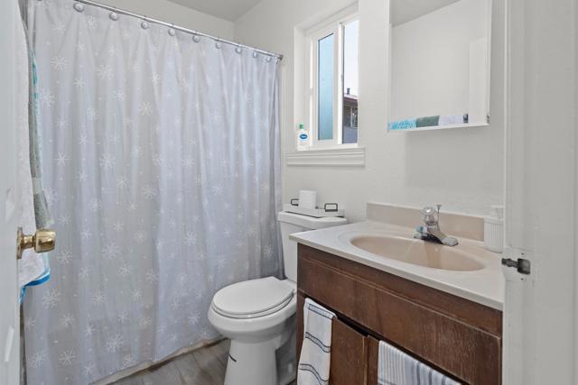 Image 45 of 50 For 402 3rd Street