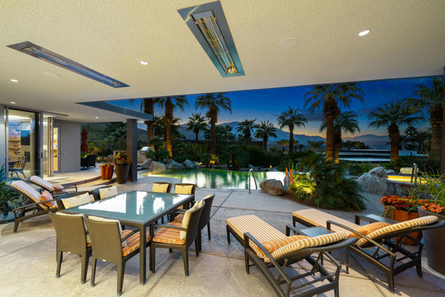 45 Mirada Circle, Rancho Mirage CA: https://media.crmls.org/mediaz/1fd2a769-d4ea-42d1-9be5-3e7482394e16.jpg