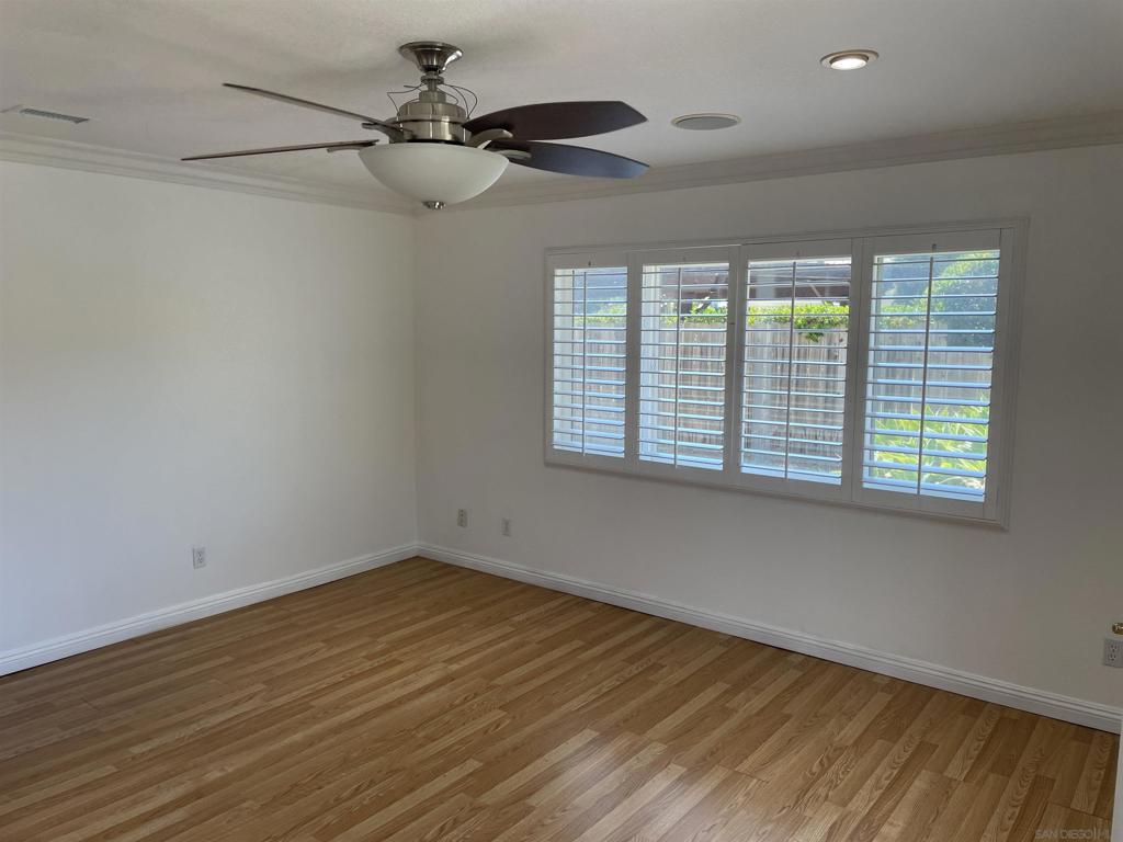 MLS #250032540SD image #10