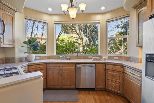 233 Villa Mar Vista, Santa Cruz CA: https://media.crmls.org/mediaz/1fd34a9b-53d0-4106-8e52-910c2fce9e90.jpg