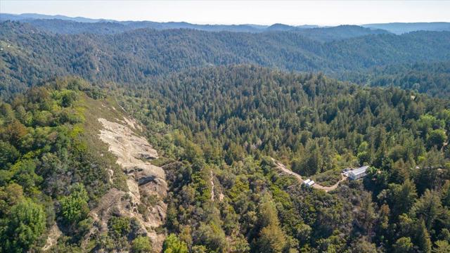0 Whalebone Gulch, Boulder Creek CA: https://media.crmls.org/mediaz/1fd3582c-be61-43e5-8441-a09c2fd03b88.jpg