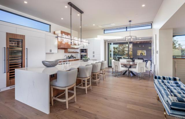 5170 Carlsbad Boulevard, Carlsbad CA: https://media.crmls.org/mediaz/1fd40638-a9a1-4e46-a834-5a88b9d88f08.jpg