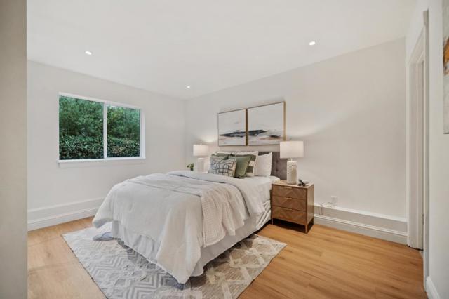 929 Darien Way, San Francisco CA: https://media.crmls.org/mediaz/1fd46397-637b-4ba3-af9a-7f158c21ffff.jpg