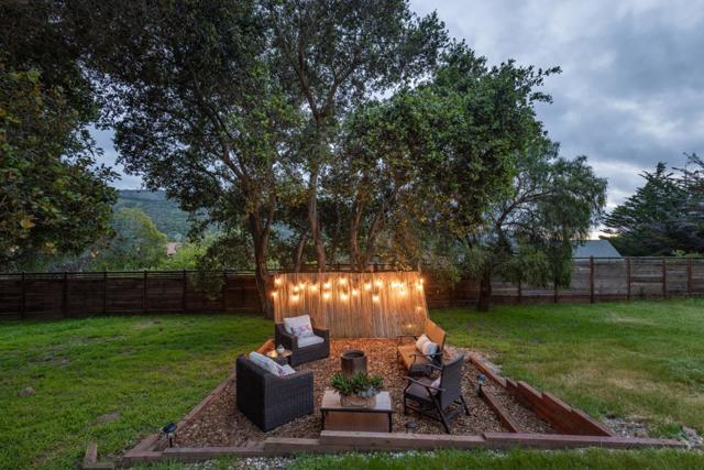 27465 Loma Del Rey, Carmel Valley CA: https://media.crmls.org/mediaz/1fd4d9a7-edcc-4883-a1d2-fb4822116d8c.jpg