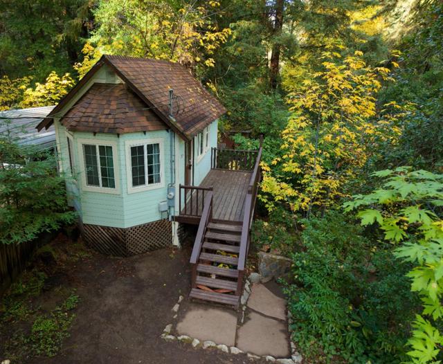 214 Teilh Drive, Boulder Creek CA: https://media.crmls.org/mediaz/1fd4e6f2-ab94-4122-93ec-392f04637397.jpg