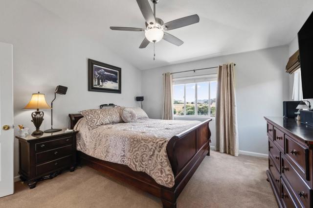 531 Via Vaquero Sur, San Juan Bautista CA: https://media.crmls.org/mediaz/1fd781b9-162b-413c-988a-8aadacbf1c39.jpg