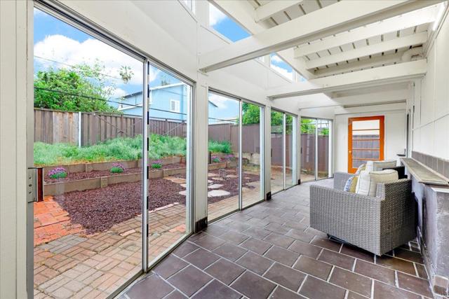2828 Monte Cresta Way, San Jose CA: https://media.crmls.org/mediaz/1fd7d4af-191b-4730-b5c7-45c184127366.jpg