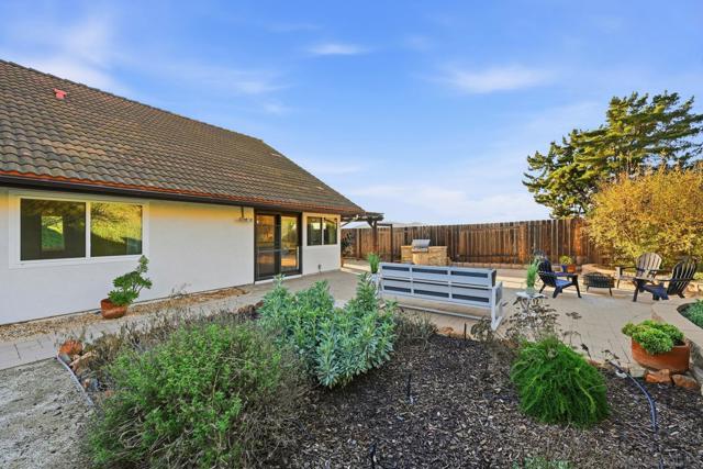 17570 Montero Rd, San Diego CA: https://media.crmls.org/mediaz/1fd86047-1c6a-4d4b-a282-8bb49273d92b.jpg