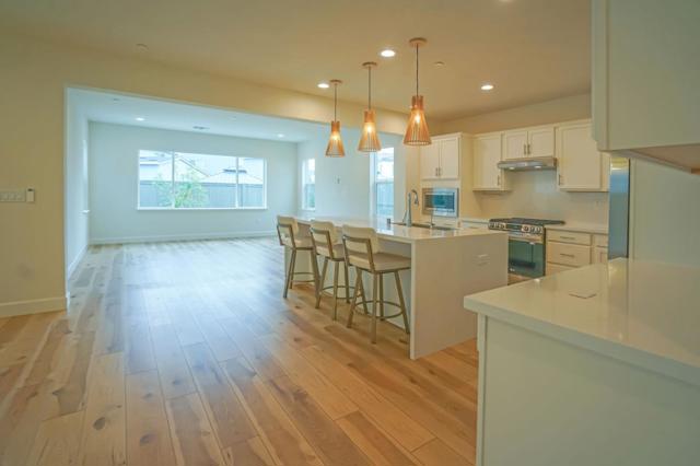 4124 Maddy Avenue, Tracy CA: https://media.crmls.org/mediaz/1fd8d353-6973-4911-adbe-f50c3cc11624.jpg