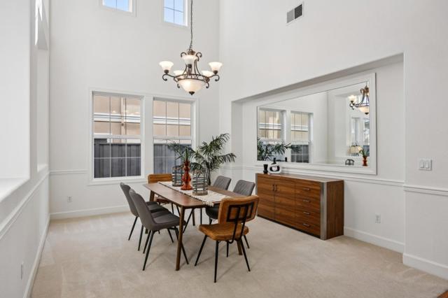 4986 Grayhawk Court, Dublin CA: https://media.crmls.org/mediaz/1fd8e7da-4739-429a-8527-1d177b244a4b.jpg