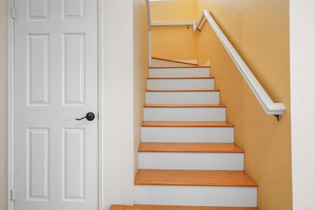 8749 Fairoaks Court, Rancho Cucamonga CA: https://media.crmls.org/mediaz/1fd9f6c5-70c1-46fd-a4b4-f9d44c038ce5.jpg