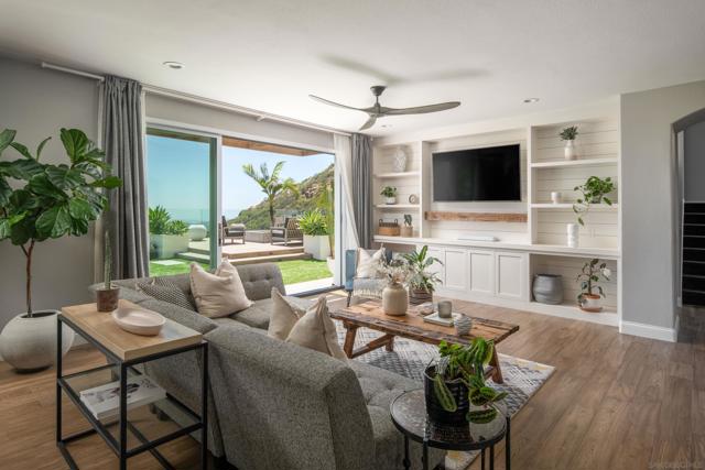 1432 Schoolhouse Way, San Marcos CA: https://media.crmls.org/mediaz/1fda126a-85f2-48a5-acb0-81fbea39b2a8.jpg