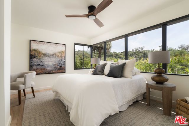 1060 Monte Drive, Santa Barbara CA: https://media.crmls.org/mediaz/1fdb89ac-bf7e-4840-989f-bc423076e451.jpg
