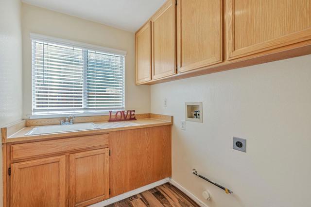 3963 Mead Street, Antioch CA: https://media.crmls.org/mediaz/1fdbb46e-74de-4b27-88cd-7f223a4cf9d3.jpg