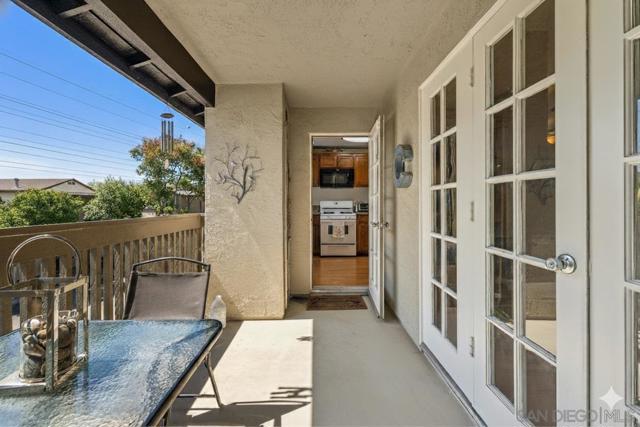 6028 Gaines St, San Diego CA: https://media.crmls.org/mediaz/1fdc1400-8d12-4115-a0fd-2131edc7ab0b.jpg