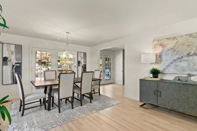 2982 Arguello Drive, Burlingame CA: https://media.crmls.org/mediaz/1fddbdc9-cfd9-45d8-bad7-1ac09e9c99c0.jpg