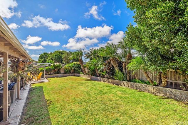 Detail Gallery Image 26 of 41 For 3542 Governor Dr, San Diego,  CA 92122 - 5 Beds | 3 Baths