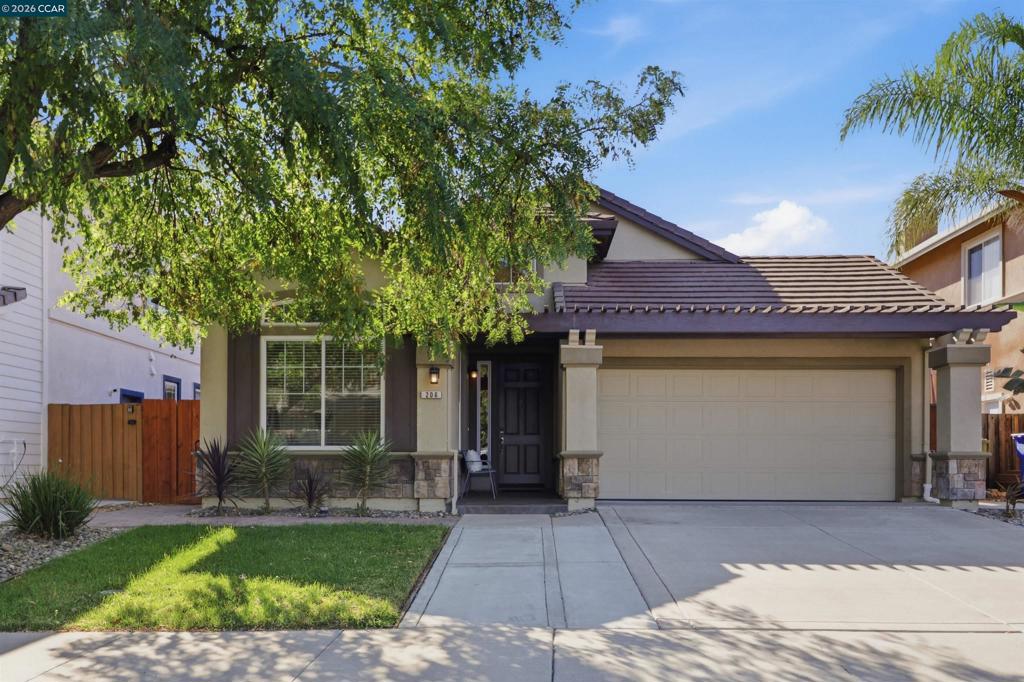 206 Chaparral Dr