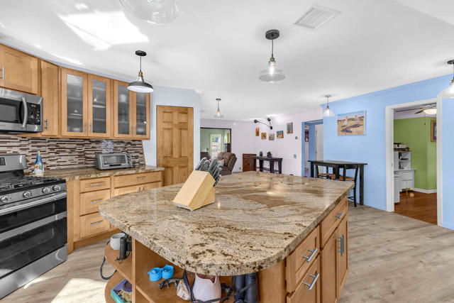 74554 Stage Line Drive, Thousand Palms CA: https://media.crmls.org/mediaz/1fdf434a-589a-446d-b238-6b0d9a4c9dd3.jpg