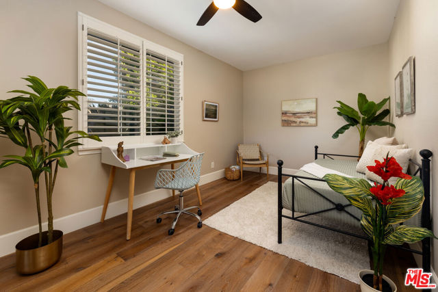 2767 Avenida De Autlan, Camarillo CA: https://media.crmls.org/mediaz/1fe0fecd-006f-43e7-a40d-8f53a48e9440.jpg