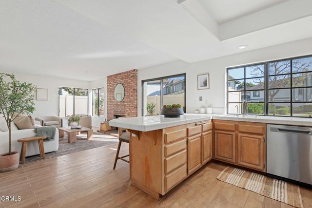 Detail Gallery Image 8 of 32 For 3426 Olds Rd, Oxnard,  CA 93033 - 5 Beds | 2/1 Baths