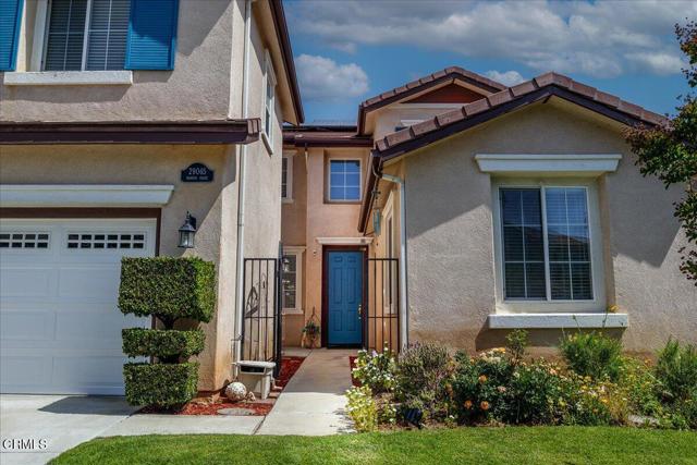 29065 Madrid Place, Castaic CA: https://media.crmls.org/mediaz/1fe1818f-96e9-4f47-9ca1-ae65d62c2628.jpg
