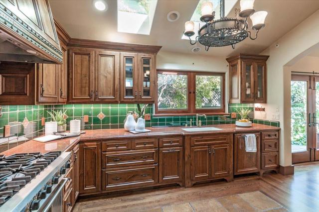 216 San Mateo Avenue, Los Gatos CA: https://media.crmls.org/mediaz/1fe1b830-375c-4b98-96de-931b731ab13e.jpg