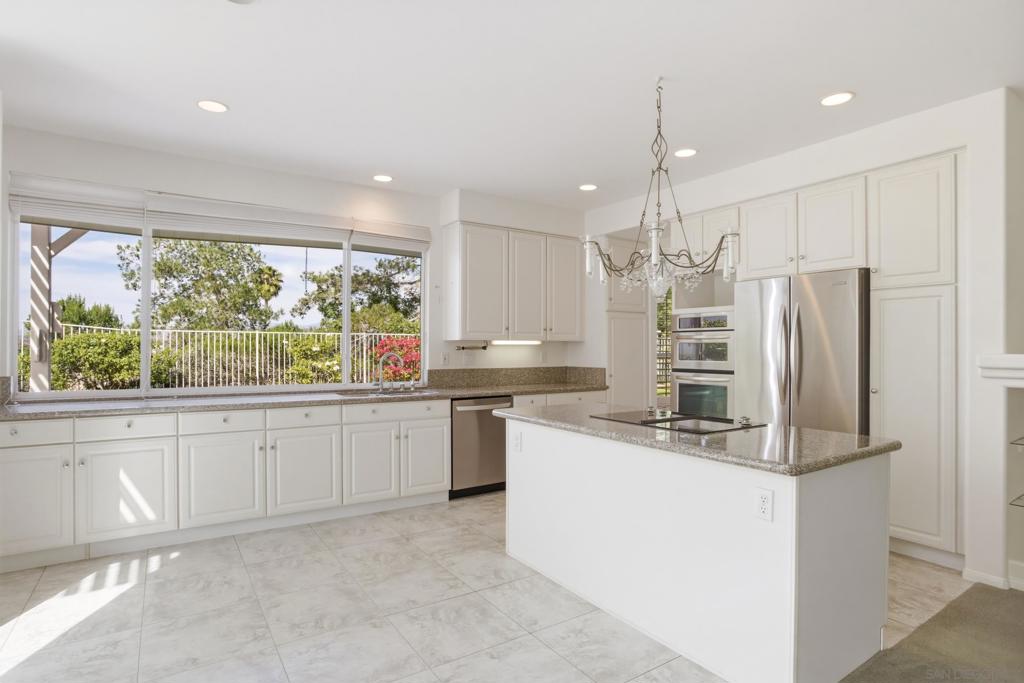 881 Windridge Circle - photo 7