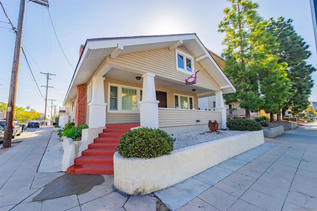 MLS #250021664SD img 2