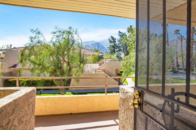 675 N Los Felices W Circle, Palm Springs CA: https://media.crmls.org/mediaz/1fe28d6b-f806-4236-bb94-0a5740f7e5c4.jpg