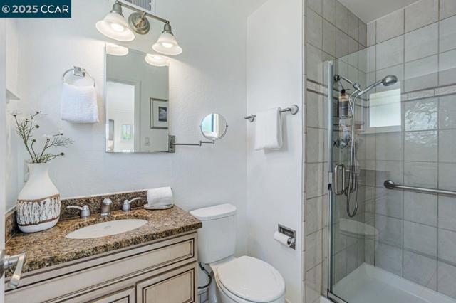 3338 Carlyle Ter, Lafayette CA: https://media.crmls.org/mediaz/1fe2d01f-f5d3-4f69-8c3c-22c542355c5d.jpg