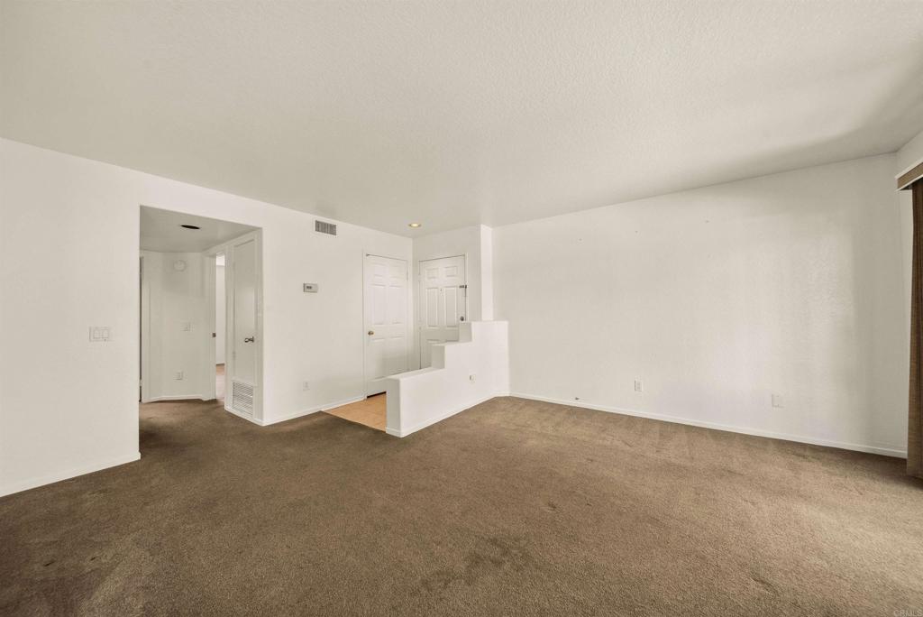 13979 Midland Road - photo 20