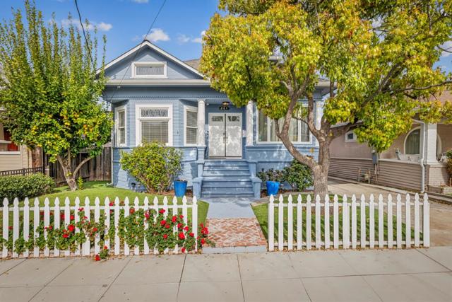 264 N 12th Street, San Jose CA: https://media.crmls.org/mediaz/1fe39104-9733-4589-8dc8-cb5981824d90.jpg