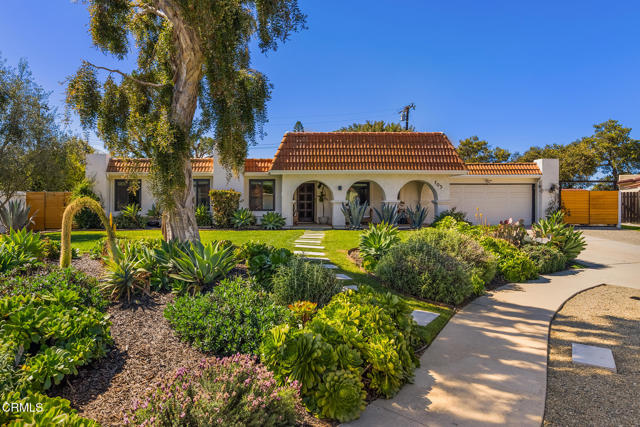 705 Alomar Street, Ojai CA: https://media.crmls.org/mediaz/1fe3be63-409c-4bec-b6a8-0a0cff1d56e6.jpg