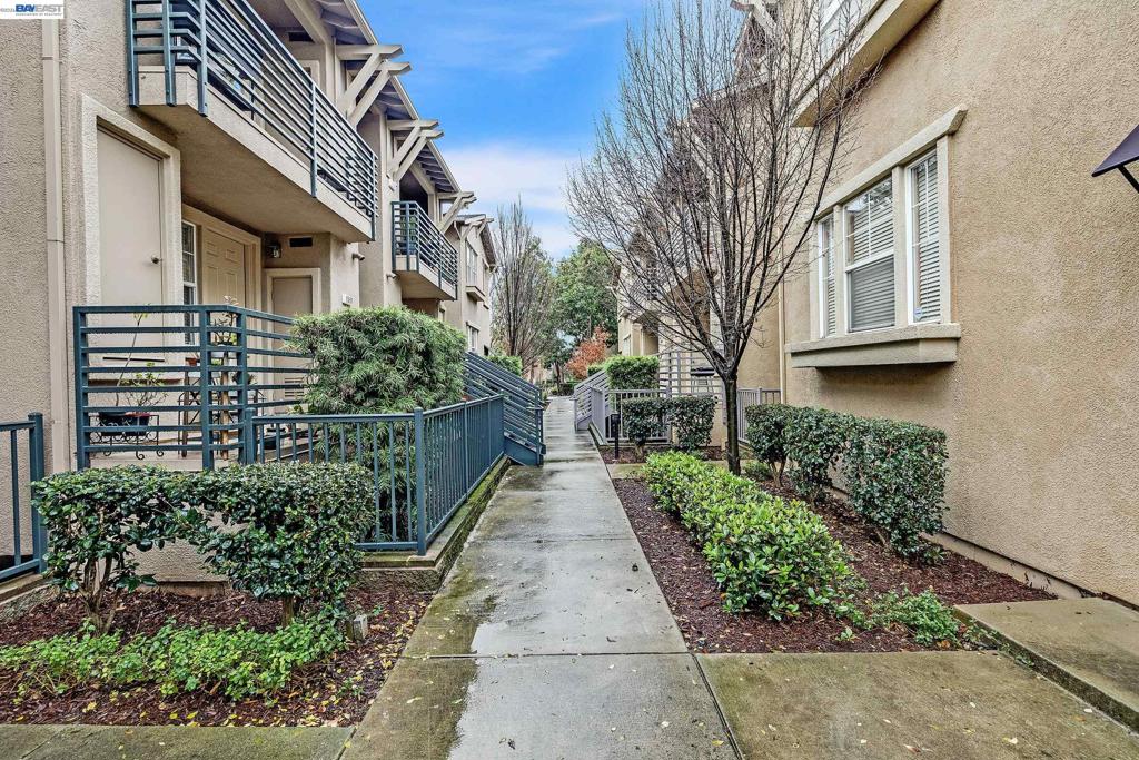 1594 Tucker St #56