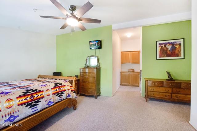 978 Main Street, Piru CA: https://media.crmls.org/mediaz/1fe5b173-3eed-40a9-ad8f-21b1dbf6c391.jpg
