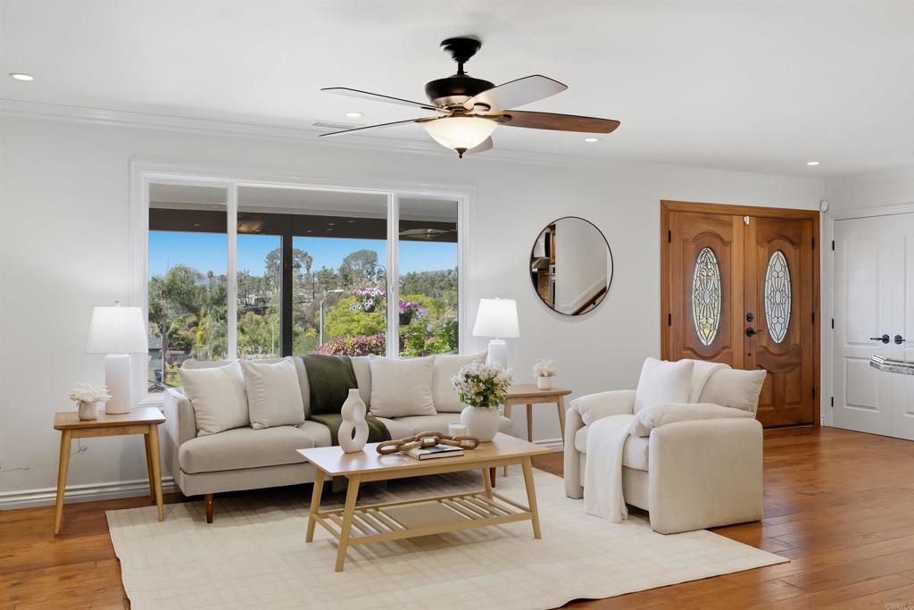 1045 Cima Dr - photo 14