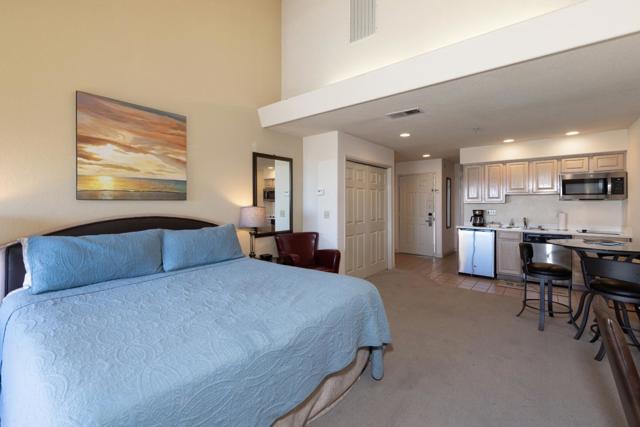 302 Seascape Resort Drive, Aptos CA: https://media.crmls.org/mediaz/1fe60d56-ae1a-4b45-9a9a-7ee1d50c74eb.jpg