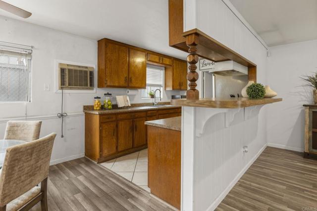 642 Carlsbad St., Spring Valley CA: https://media.crmls.org/mediaz/1fe8280e-4735-4d66-b836-f4880cb89ff4.jpg