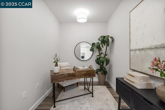 1655 N CALIFORNIA, Walnut Creek CA: https://media.crmls.org/mediaz/1fe8e824-f1b2-4dde-b4ff-92a01d836170.jpg