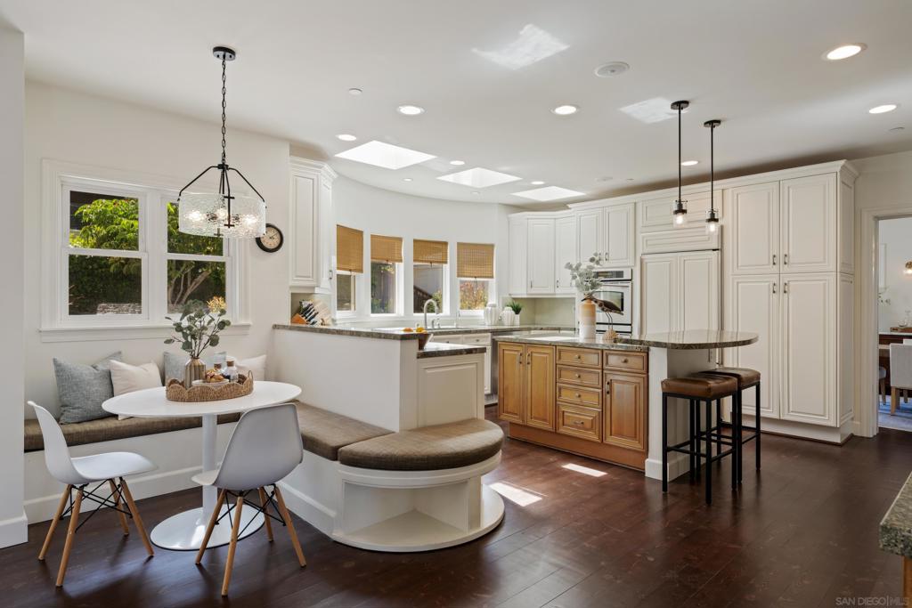 1Fea7236 Fb5A 4F00 9B1A 4B6867B3Cb66 515 N N Acacia Ave, Solana Beach, Ca 92075 &Lt;Span Style='BackgroundColor:transparent;Padding:0Px;'&Gt; &Lt;Small&Gt; &Lt;I&Gt; &Lt;/I&Gt; &Lt;/Small&Gt;&Lt;/Span&Gt;