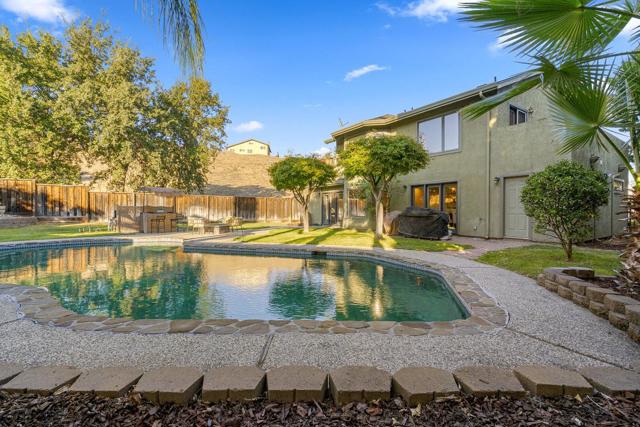 4945 Berkeland Court, San Jose CA: https://media.crmls.org/mediaz/1feb780e-9aed-44e9-ba74-709d1392937e.jpg