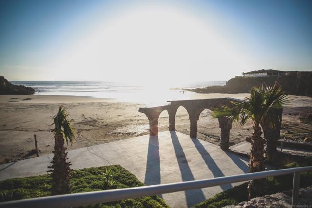 1115 Carretera Libre Tijuana,  CA: https://media.crmls.org/mediaz/1fec675b-fd7f-4ad2-becd-424943399d98.jpg