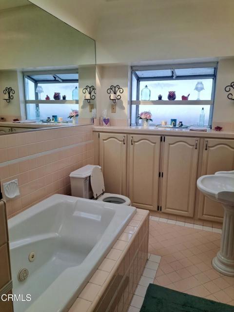 208 N Primrose Avenue, Alhambra CA: https://media.crmls.org/mediaz/1fec922b-25a9-4097-ba86-5b8e267c160b.jpg