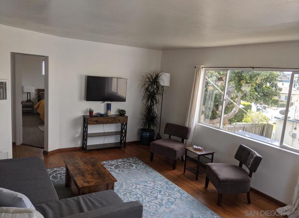 4662 Point Loma Ave - photo 5