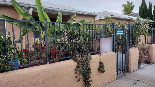 1135 41 26th Street, San Diego CA: https://media.crmls.org/mediaz/1feee39f-a5f6-4735-8d1d-ae84c9fbf6a6.jpg