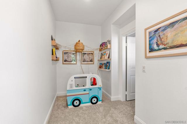 Image 43 of 67 For 3228 Sitio Montecillo