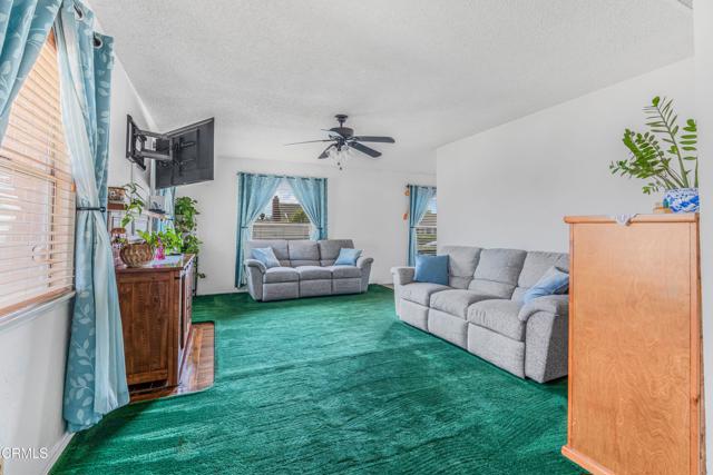 Detail Gallery Image 5 of 31 For 403 N L St, Oxnard,  CA 93030 - 3 Beds | 2 Baths
