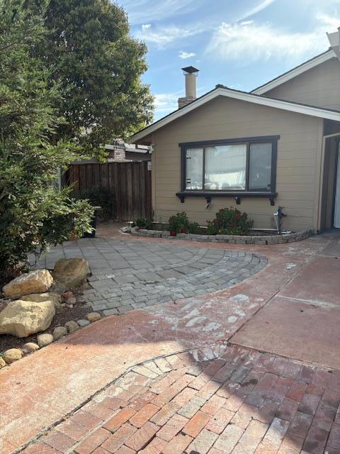 930 Bonnie View Drive, Hollister CA: https://media.crmls.org/mediaz/1ff0b013-67bb-48e7-90c9-36d7c9013fa0.jpg